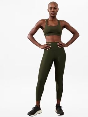 NEW Athleta Interval Stash High Rise 7/8 Legging XS Aspen Olive